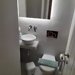 Lilian Beachfront Néo Klíma