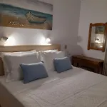 Lilian Beachfront