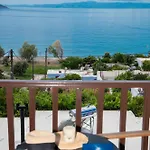 Apartman Lilian Beachfront Néo Klíma