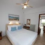 Lilian Beachfront * Néo Klíma