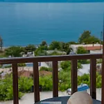 Lilian Beachfront