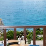 Apartament Lilian Beachfront