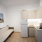 Lilian Beachfront * Néo Klíma