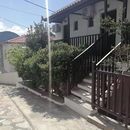 Apartamento Lilian Beachfront