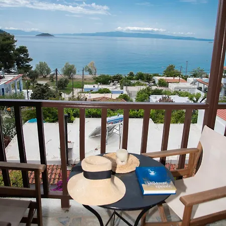 Lilian Beachfront