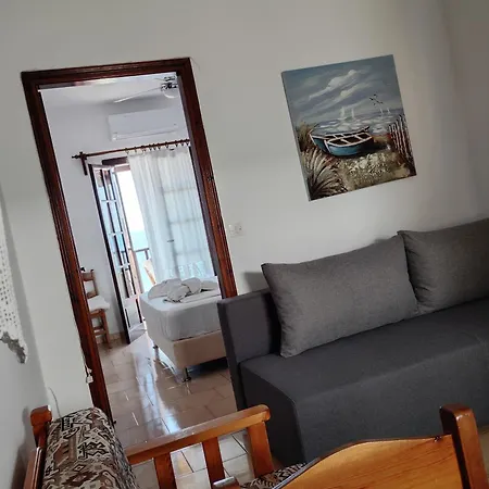 Apartamento Lilian Beachfront