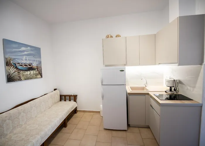 Lilian Beachfront * Neo Klima